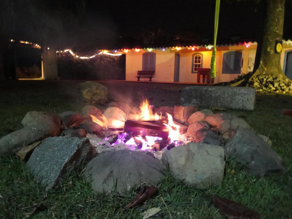 פאראטי Breda Hostel Ltda מראה חיצוני תמונה